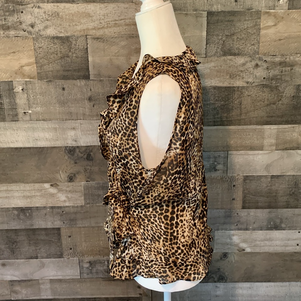 Sunny Leigh Sleeveless Leopard print top with ruffles and side tie - Picture 4 of 16